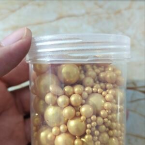 Golden sprinkle edible for cake decoration